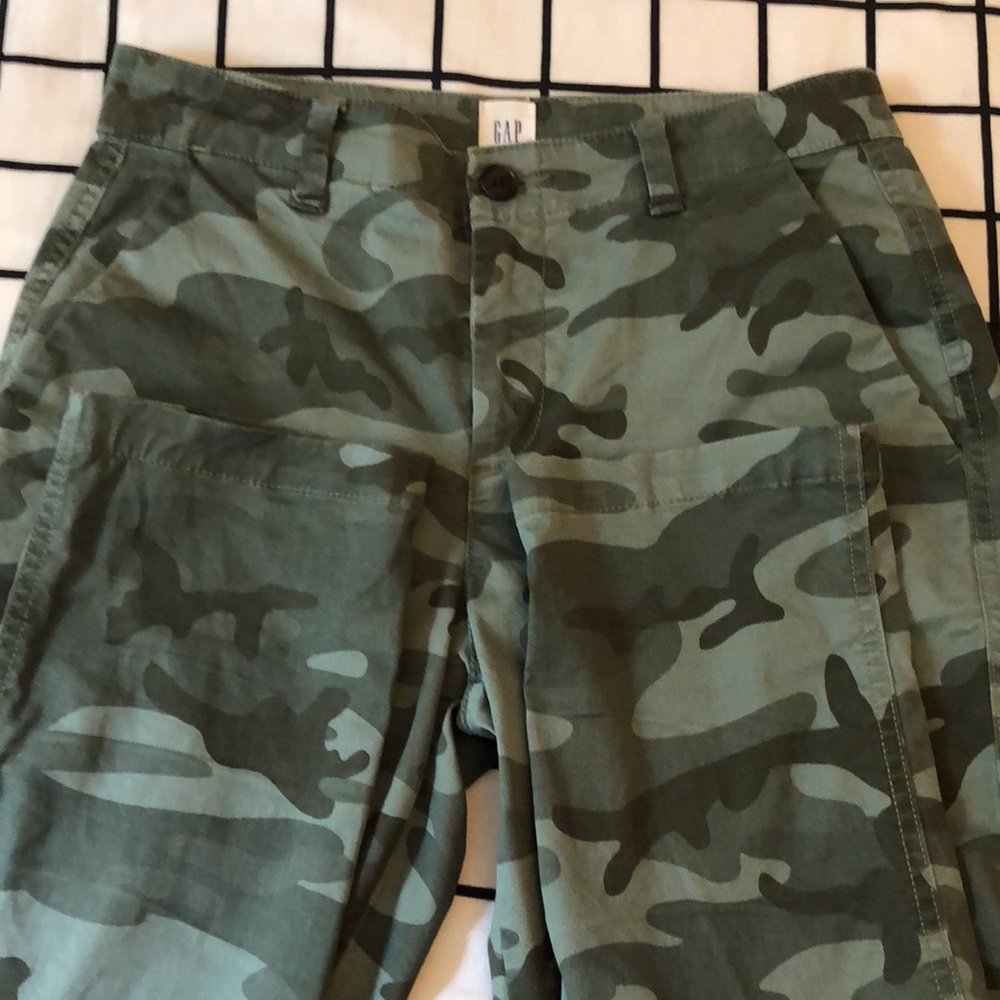 Gap Camo Girlfriend Khaki Pants